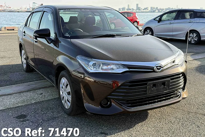 Toyota / Corolla Axio 2015